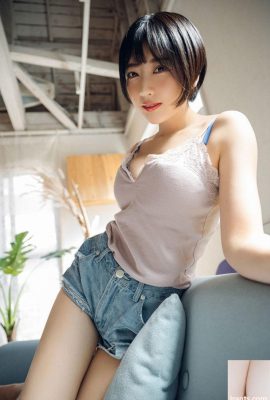 Юная и милая — Нацумэ Хибики — Популярная актриса Куми Хибики — Хэбэй Айхуа (82P)