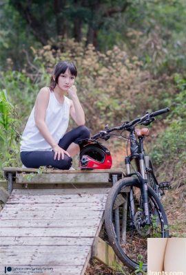 Сяо Дин Дин «Велоспорт» (53P)