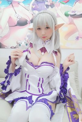 Coser@NAGISA Monster Meow – Серия автофотографии 05 Эмилия (70P)