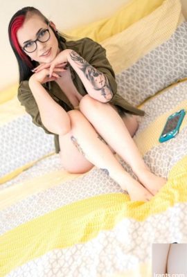 [Suicide Girls] 20 мая 2022 г. – Gravetimes – Следующий уровень[52P]