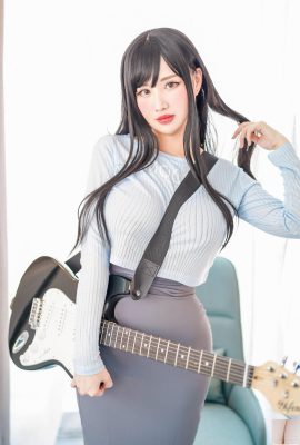 Кая Хуанг — Гитара MeiMei (56P)