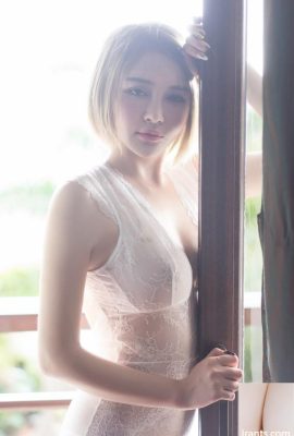 Одинокая молодая женщина Кай Чжу демонстрирует нежную грудь, красивое тело и сексуальные частные фото (54P)
