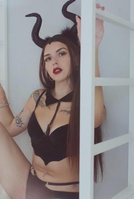 (Suicide Girls) 1 ноября 2023 г. – Jjade – Mistress Of Evil (50P)