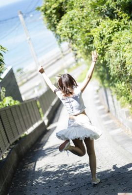(Фудзисиро) Девушка Сакура прекрасна, как фея, и ее трудно не тронуть (25P)