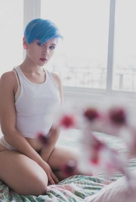 (Suicide Girls) Мимо – Цветение