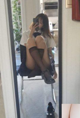 Следы зубов на шее(43P)