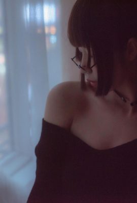 (Кролик играет с фильмом) — Клубника и Демон Девушка (41p)