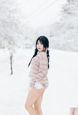 (Zia.kwon) в смелой «мясо-парированной булочке», наклоняясь и все время вентиляция (56p)