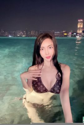 «Лин Майк», похожий на королеву, с тонкой талией и грудью (20p)