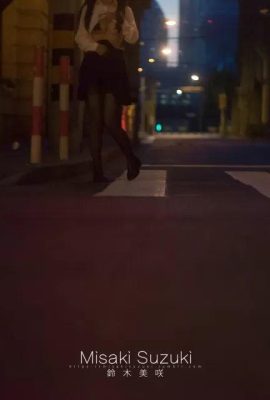Suzuki Misaki — раннее утреннее перекресток (16p)