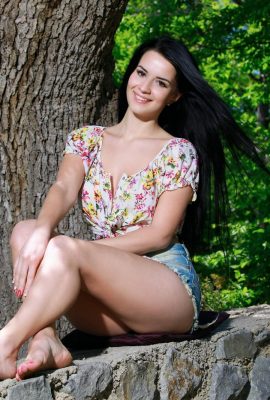 Лола Маррон — Деламия (95p)