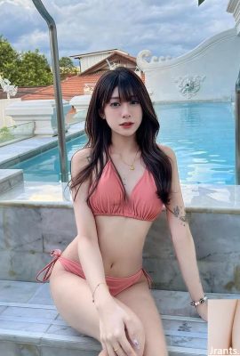 Кривая конечной фигуры «Цзя Цзя» имеет магию, которая заставляет людей влюбляться с первого взгляда (10p)