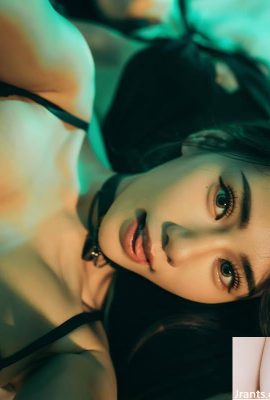 «Любовь наложница и крестная мать» имеет такую ​​длину груди, которая слишком преднамерена! (10p)