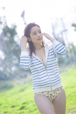 (Ками Казуко) Супер свирепная и хорошая фигура, демонстрируя свои честные и нежные ноги, она не может скрыть ее (22p)