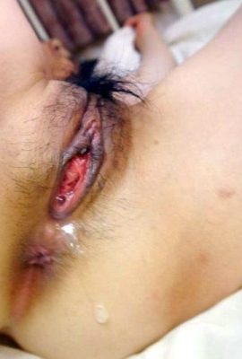 Глядя на очень женственную зрелую женщину заставляет меня хотеть (16p)