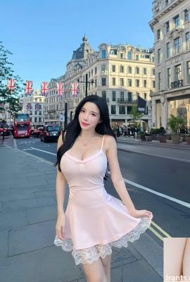 Королева «Amber na Blue Star Bree» заставляет людей хотеть сдаться на ноги (10p)