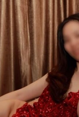 (Онлайн -коллекция) Кокетливая черная сета