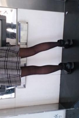 По мере изменения погоды черные чулки собираются отступить … с нетерпением жду этого / ㄛ