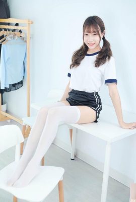 «Qiaoqiao» имеет супер красивое тело с красивыми ногами + фолом на ягодицах (10p)