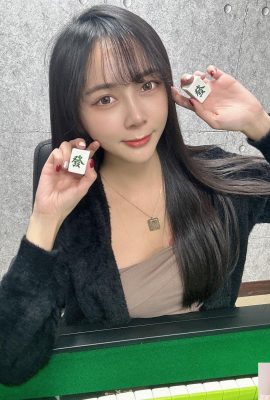 Сексуальная красота «Ши Шаотинг» демонстрирует ее очаровательные длинные ноги и делает людей неотразимыми (10 пенсов)