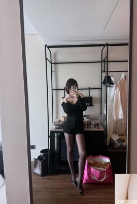 Хорошая фигура не может скрыть картину «Чжэн Руию» слишком сумасшедшая (10p)