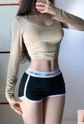 Королевская сестра «Джессика Руосуан» собирается зацепить ее (10p)