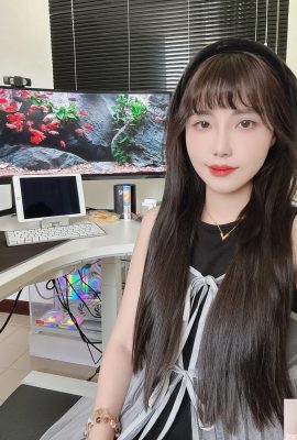 Элегантная красота «Чен Нингай» сладко улыбается в твое сердце (10p)