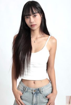 Идеальная фигура «Ло CC» бросает вызов визуальному пределу худобы и материальности (10P)