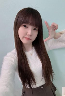 Красивая фигура «Бай И» становится все более очаровательной (10P)