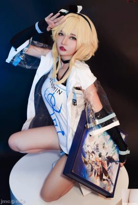 Косплейер_Lumine_Hoyofest_and_Christmas (41P)