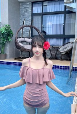 «Ке Руй 12345» скрывает под своим милым лицом непреодолимую сексуальность (10P)