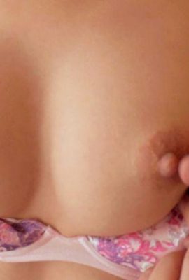 Невероятно красивая красавица уровня SSS с длинными ногами, упругой попкой и красивой грудью — действительно опасная для жизни ошеломляющая женщина (18P)