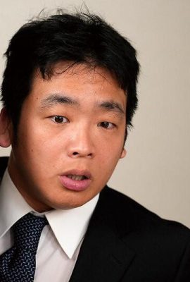 Юрира: Моя жена — сексуальная подруга моего соседа Юрира (21П)