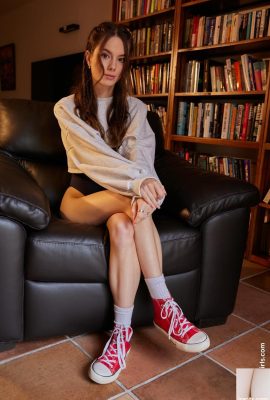 (WowGirls) 7 августа 2025 г. – Лиз Оушен – Мечты в читальном зале (105P)