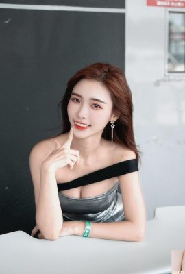 У «Цю Шушу» милое лицо, слезящиеся глаза и очень привлекательные глаза (10P)