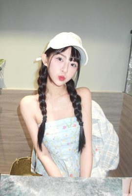 Великолепная внешность и хорошая фигура «Юсиня» завораживают людей все больше и больше (10P)