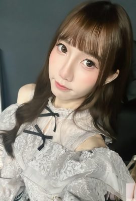 «Сора» показывает чистое лицо и восторженную фигуру (10P)