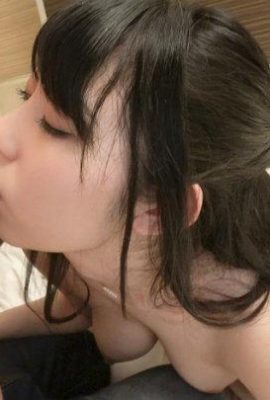 Грудастая жена, ей нужно получить кримпай на кухне, чтобы быть удовлетворенной, так что позаботьтесь об одном (11P)