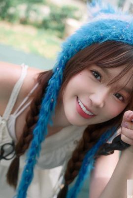 «Цици» выглядит настолько великолепно, что люди не могут вынести горячую и глубокую обнаженную канавку (10P)