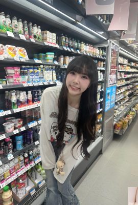 «Киеми 玹玹» — ее сексуальная фигура и соблазнительное обаяние (10P)