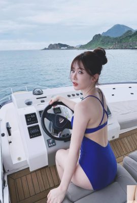 У темпераментной интернет-знаменитости Люси Хуанг слезятся глаза и безграничная сила (10P)