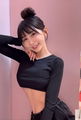 «Цяо Цяоэр QQE» слишком соблазнительна и имеет очаровательную фигуру (10P).