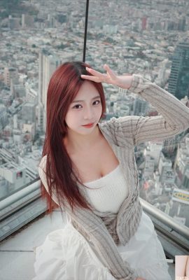 «Группа выдающаяся» имеет слишком горячую фигуру, демонстрирующую соблазнительные изгибы (10P)