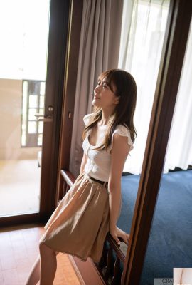 (Аозора Аой) Поклонники в восторге от ее милой улыбки (24P)